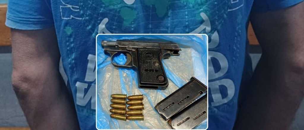 Un hombre habría amenazado con un arma a su pareja y la psiquiatra la salvó