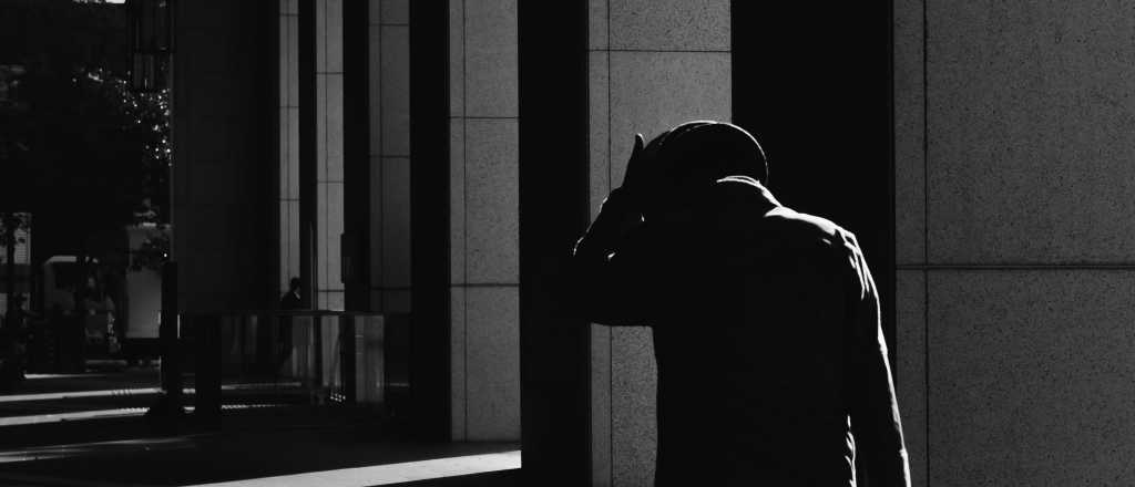 Crónicas del subsuelo: Se escucha una canción