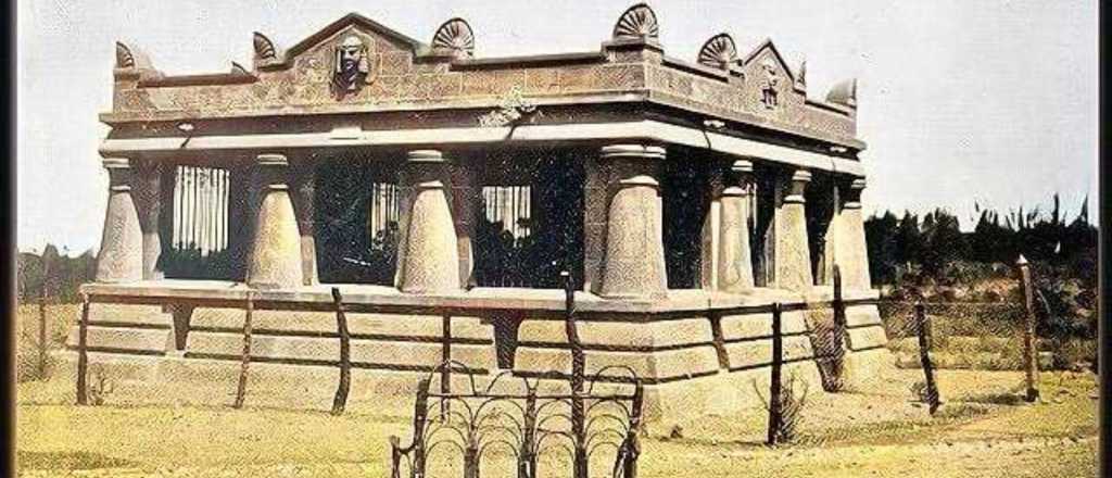 El &uacute;ltimo vestigio del viejo zool&oacute;gico de Mendoza que yace en el Parque