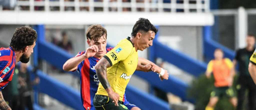 San Lorenzo fue goleado 5 a 2 como local por Defensa y Justicia