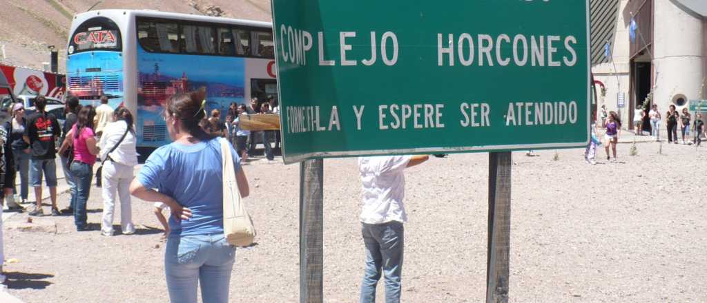 Aduaneros argentinos amenazan con un paro