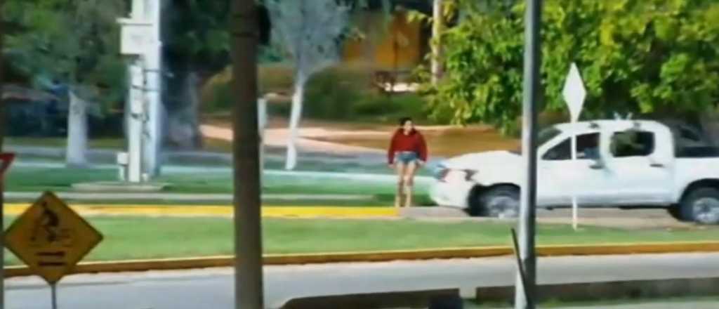 Video: as&iacute; manejaba ebrio con ramas en su camioneta