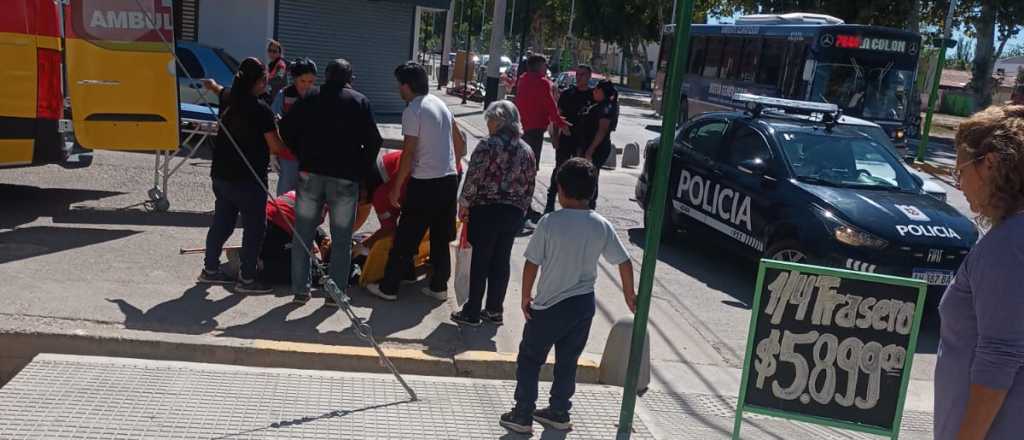 Una anciana fue atropellada por una camioneta en Jun&iacute;n