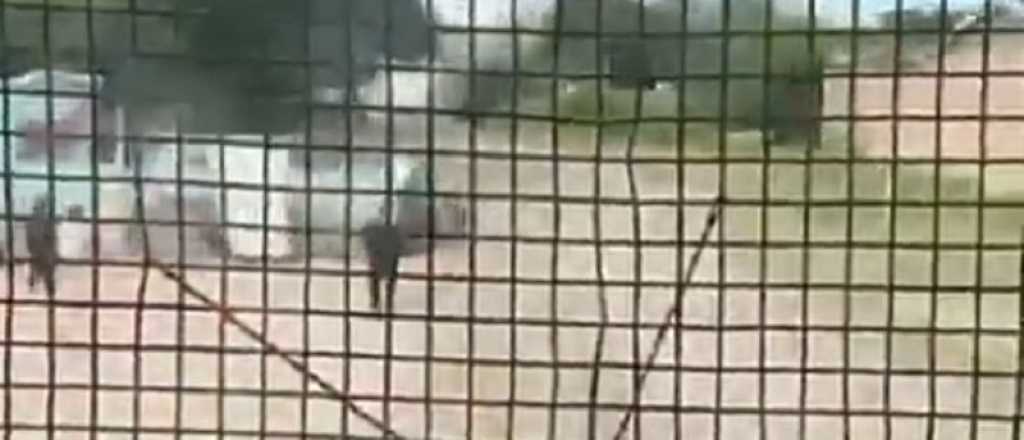 Video: un polic&iacute;a salv&oacute; la vida de un ni&ntilde;o de 3 a&ntilde;os que iba a ser atropellado por un tren