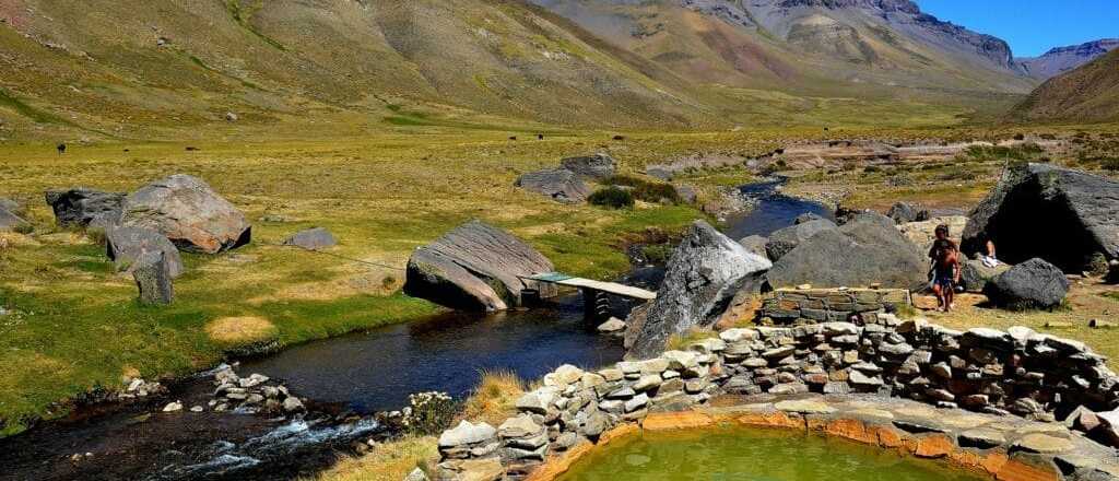 El sitio con aguas terapéuticas a cielo abierto en Mendoza