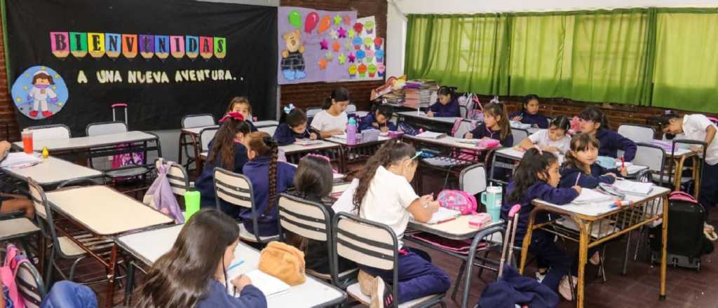 Mendoza inició el Censo de Lectura 2026: evalúan a más de 300 mil alumnos