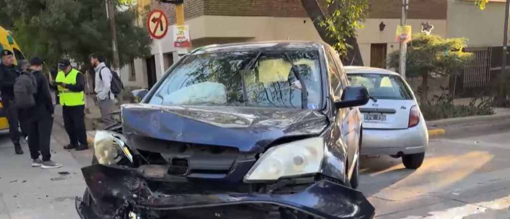 Una mujer está internada tras un grave choque en la Sexta Sección