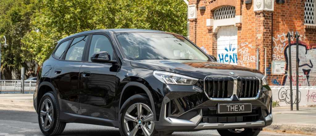 BMW lanzó en el país una nueva versión más económica de la X1