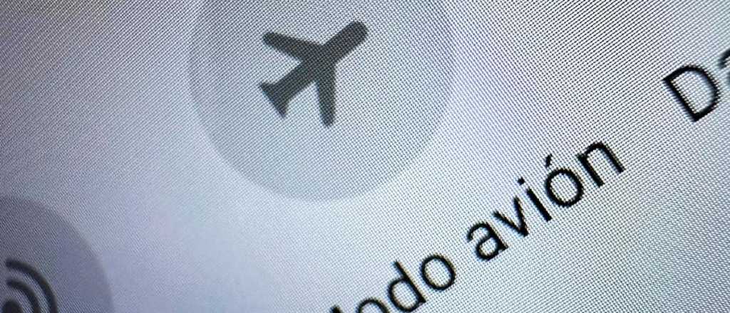 Modo avión, el truco que no sabías para mejorar el rendimiento de tu celular