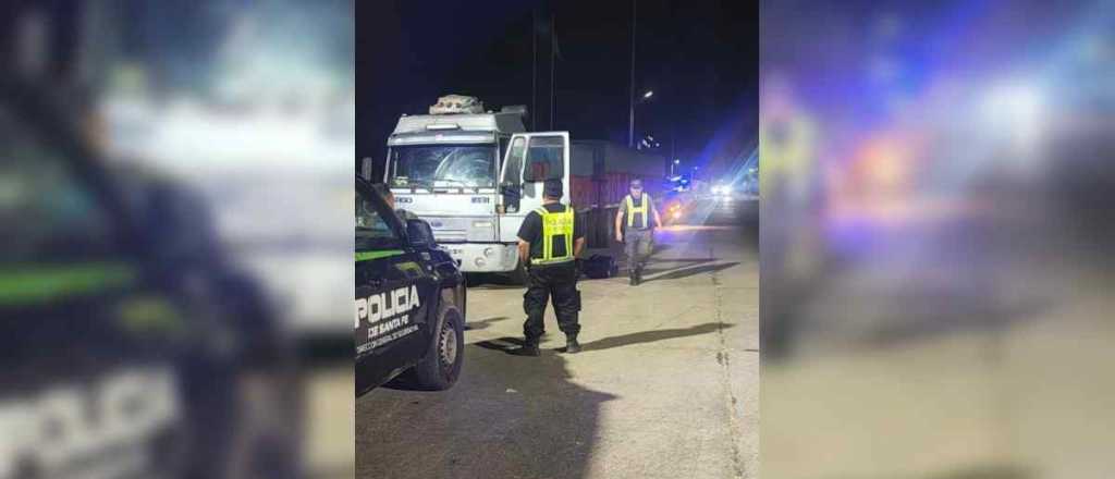 Un camionero mendocino sacó un arma en plena ruta y terminó detenido