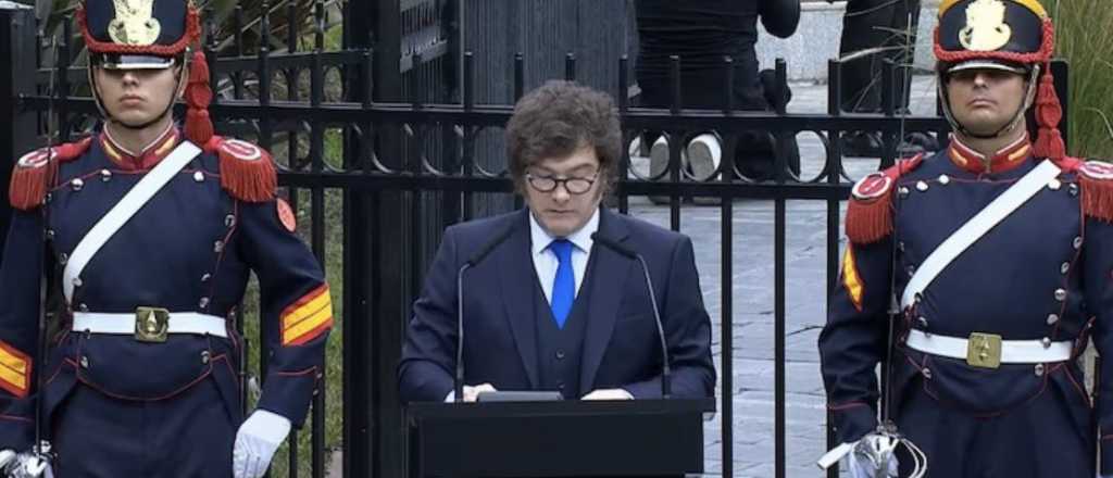 Milei prometió mejoras salariales para Fuerzas Armadas y un homenaje a veteranos