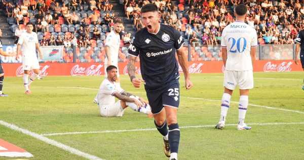 INDEPENDIENTE RIVADAVIA SIGUE DE PUNTA: Victoria clave ante Tigre y a prepararse para la Libertadores