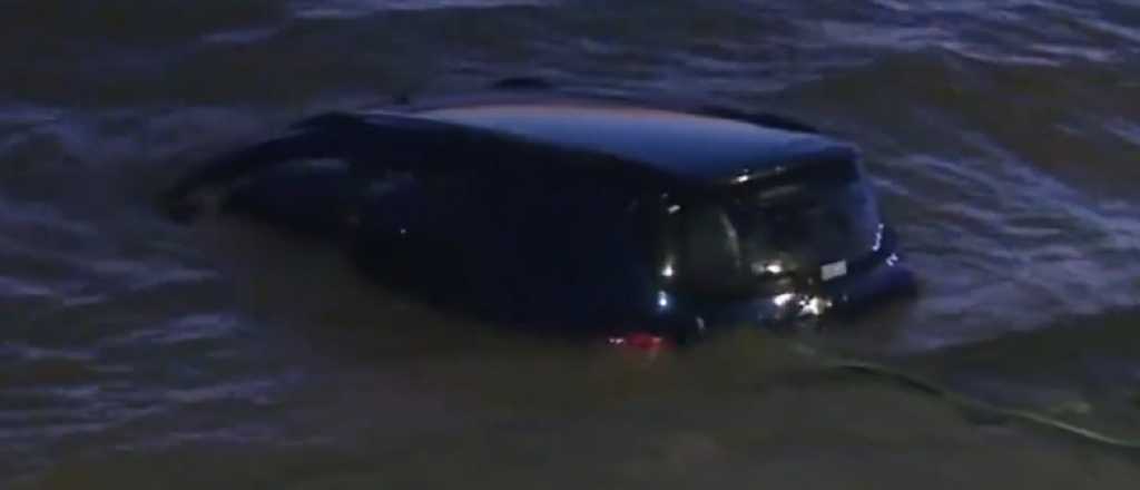 Una madre y su hija cayeron al r&iacute;o y fueron rescatadas por pescadores