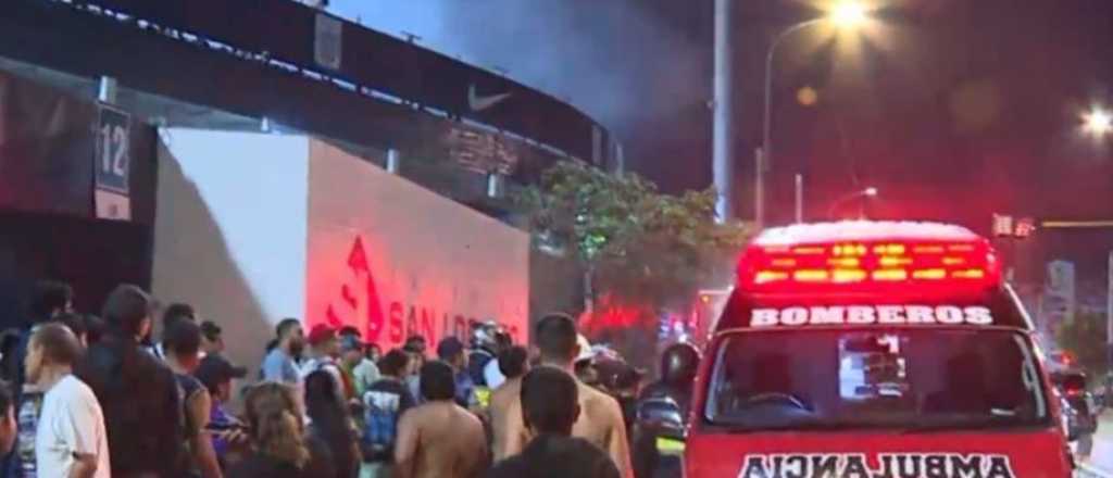 Un muerto y 60 heridos durante un banderazo de Alianza Lima en Per&uacute;