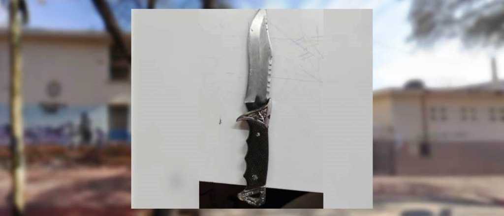 Encontraron un cuchillo en una escuela de Ciudad