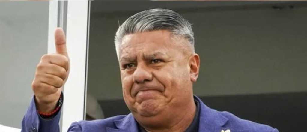 Tras idas y vueltas, la Justicia autorizó a "Chiqui" Tapia a salir del país