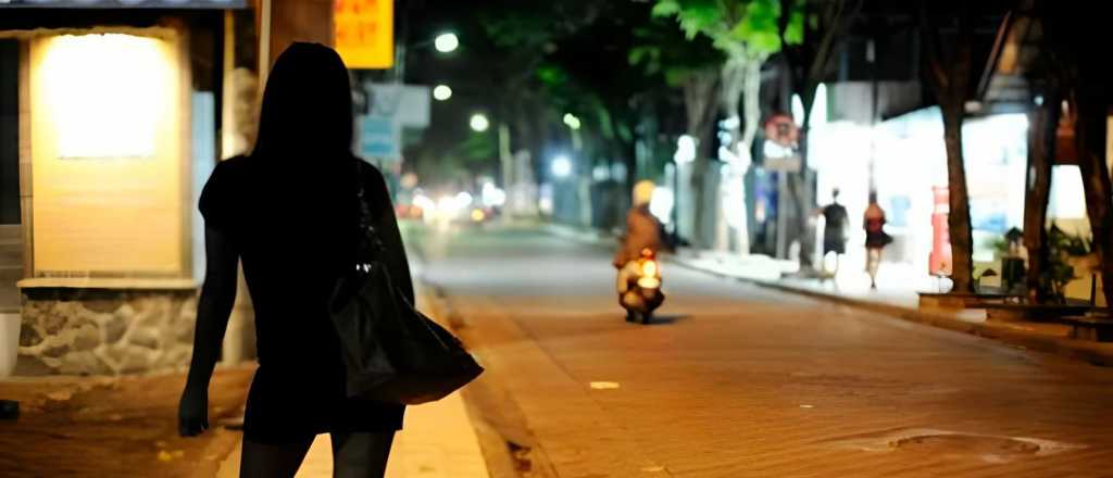 Qu&eacute; pasa cuando un vecino denuncia prostituci&oacute;n en la v&iacute;a p&uacute;blica