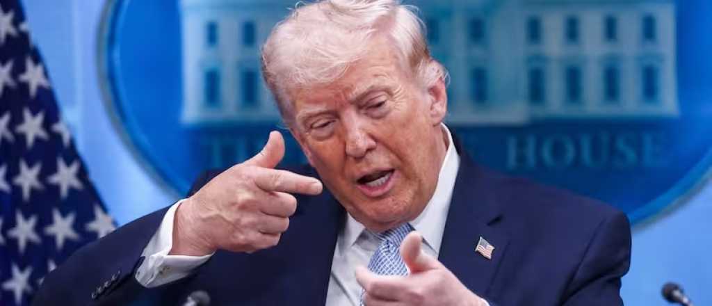 Trump intim&oacute; a Ir&aacute;n a dejar de cobrar a petroleros en el estrecho de Ormuz