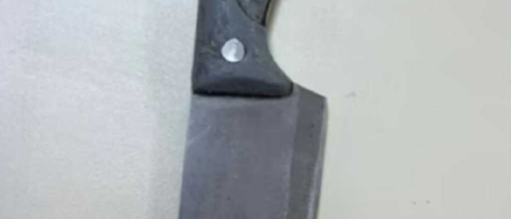 Alarma en La Rioja: un alumno llev&oacute; un cuchillo a la escuela 