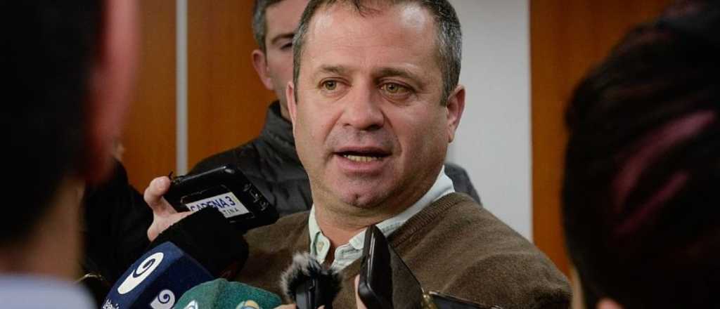 Correa acusa al Gobierno de manejar mal OSEP y junta firmas