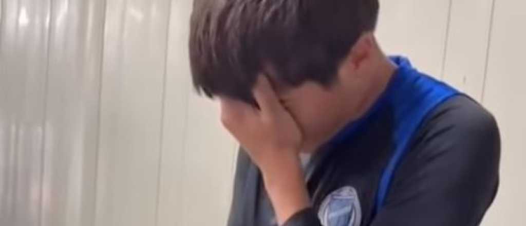 Video: emocionante sorpresa de sus compa&ntilde;eros a un jugador de Godoy Cruz