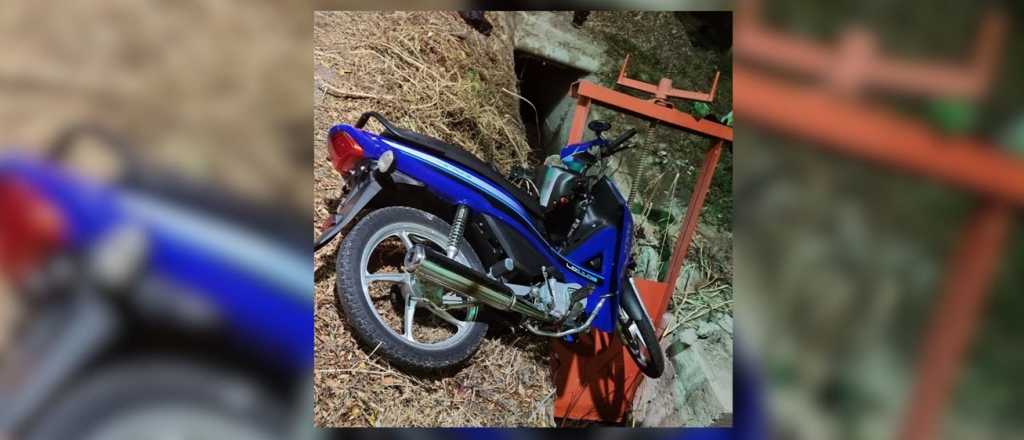 Choc&oacute; contra una compuerta de una acequia y muri&oacute;