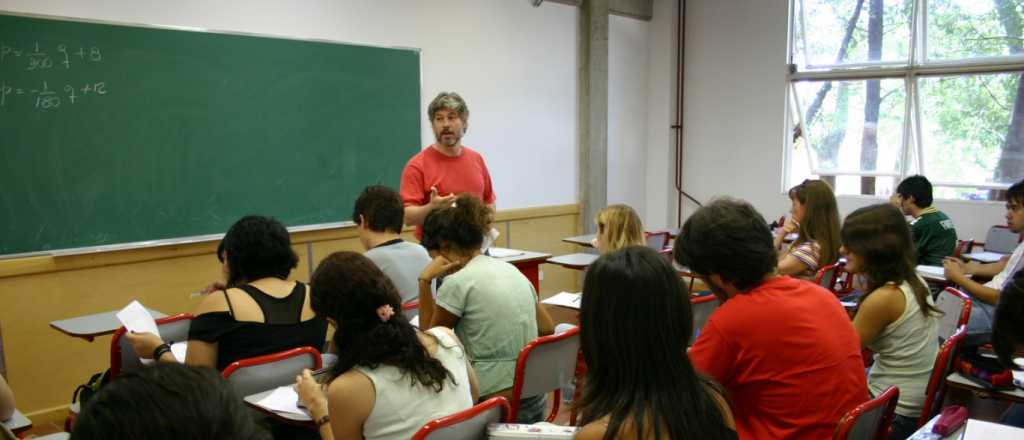 Educación, presupuestos y ajustes: Mendoza busca recuperar terreno perdido