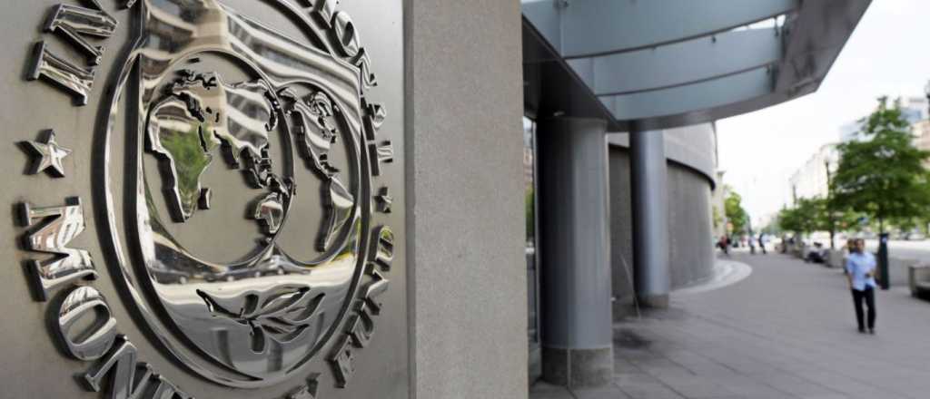 El FMI insiste en que el país crecerá menos