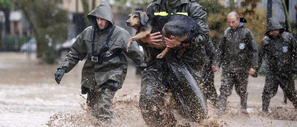 Chile: Muertos y desaparecidos por la inundación en Santiago