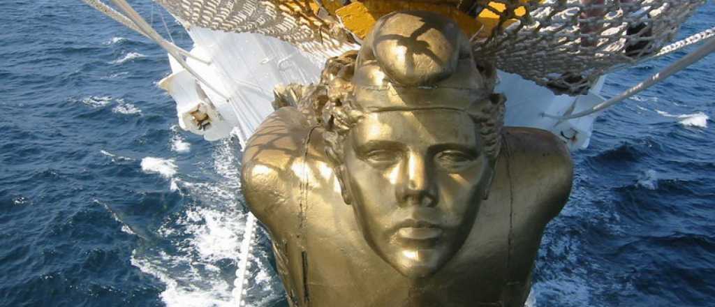 Parti&oacute; la Fragata Libertad y dej&oacute; im&aacute;genes que no te pod&eacute;s perder