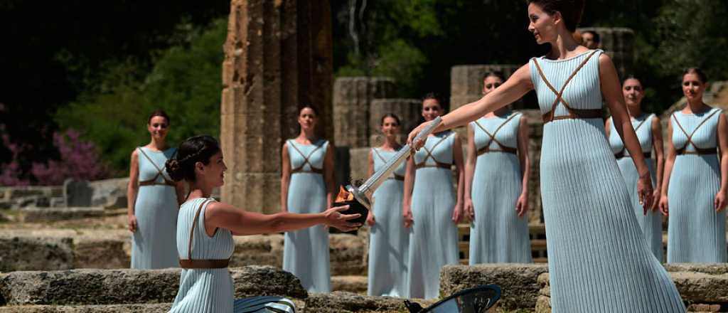 De Atenas a Río: la antorcha olímpica comenzó su viaje