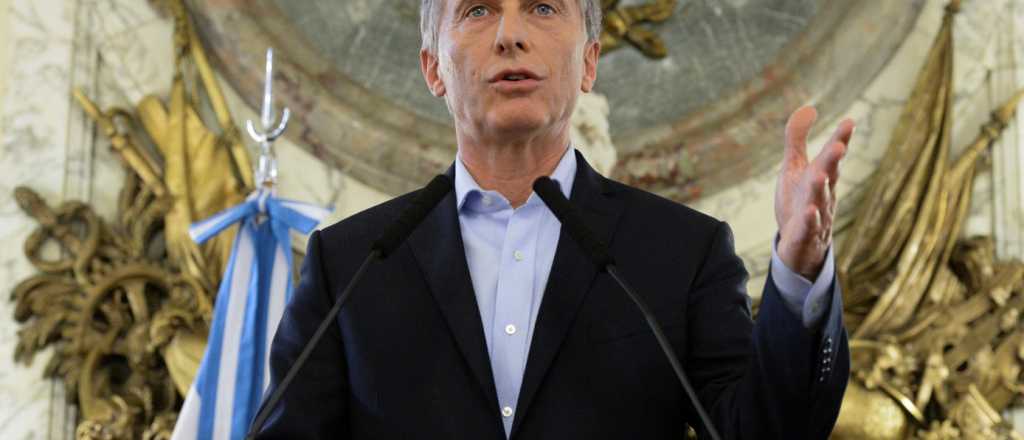 El mensaje para Macri en el billete de $10 que circula en las redes 