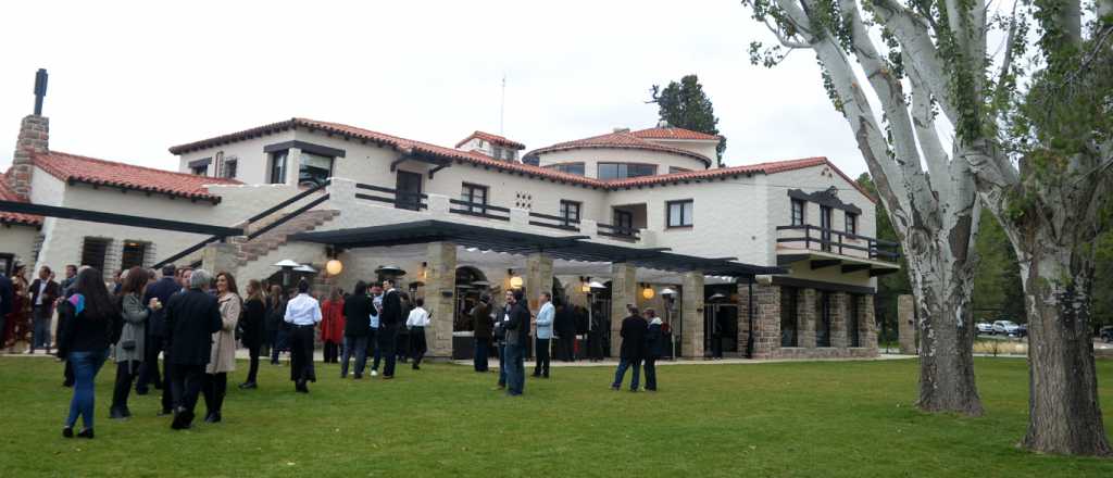 Inauguraron el hotel de Potrerillos