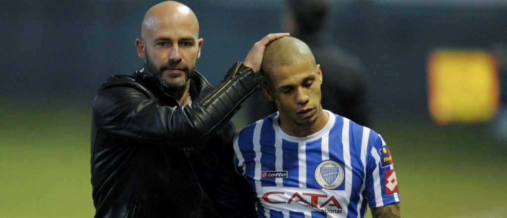 Méndez le apuntó a lo extrafutbolístico