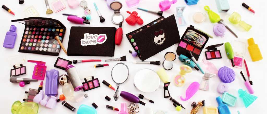 Abuela le pidió a su nieta que la maquille y este fue el resultado