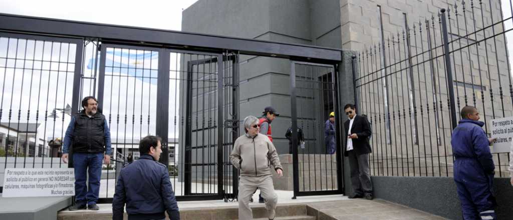 Un testigo confes&oacute; que sacaron 40 bolsos del mausoleo de N&eacute;stor Kirchner