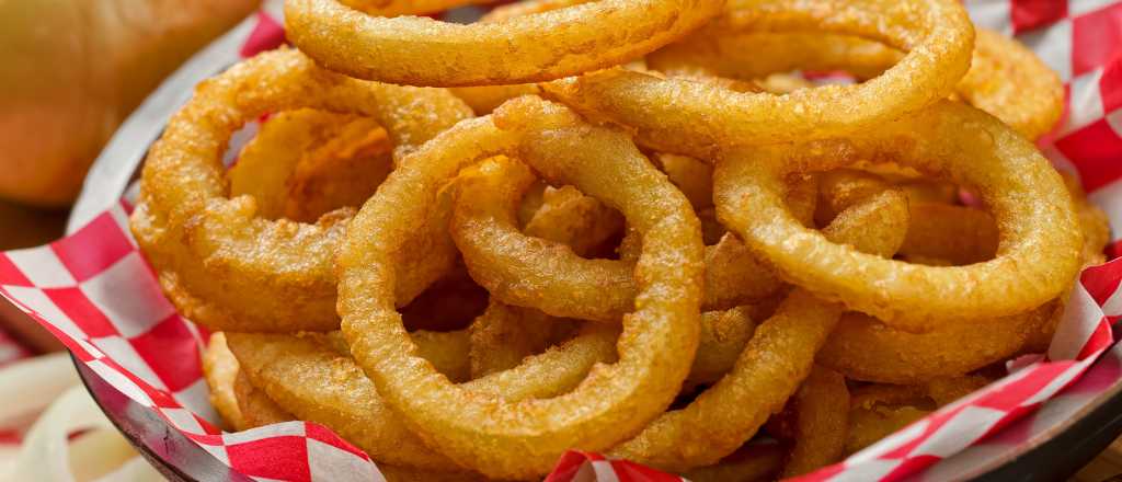 Aros de cebolla: la forma m&aacute;s f&aacute;cil de que queden crocantes