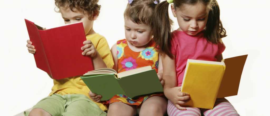 Un grupo de ni&ntilde;os cre&oacute; un diccionario que es furor en ventas