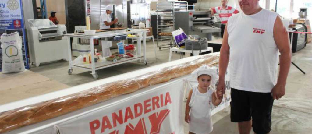 En Argentina elaboran el pan más grande del mundo