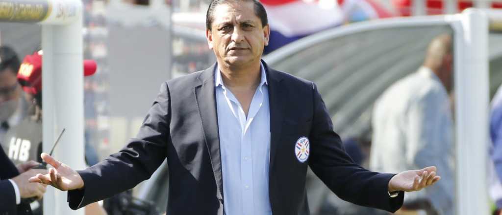 Ram&oacute;n D&iacute;az renunci&oacute; como DT de Paraguay