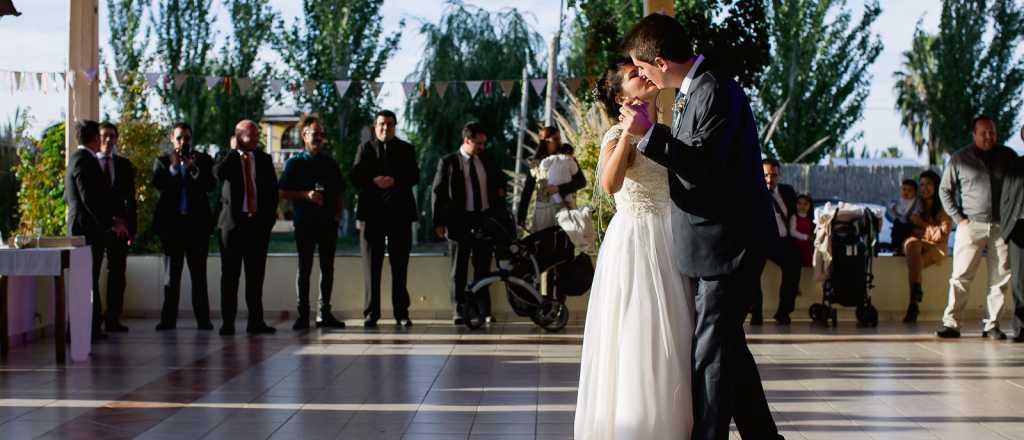 Después de tener la casa propia, ellos festejaron con su boda