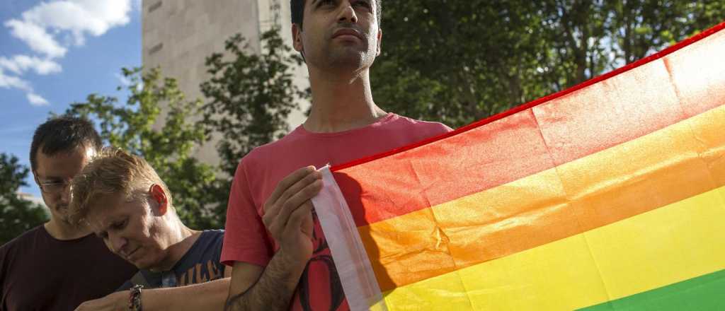 Piden sangre para heridos de Orlando pero no aceptan donantes gays