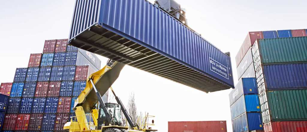 Preocupa en Mendoza la falta de dólares para importaciones