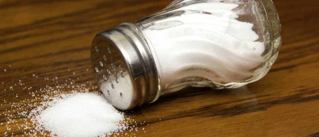 ¿Cuánta sal deberíamos consumir al día?