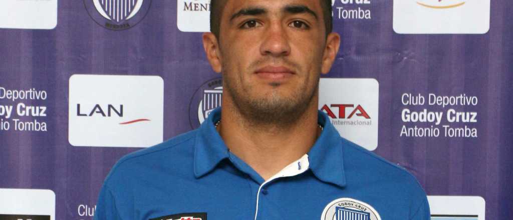 La dif&iacute;cil situaci&oacute;n de Moyano, el arquero suplente del Tomba