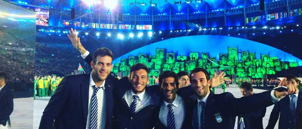 Los atletas argentinos compartieron la intimidad del desfile