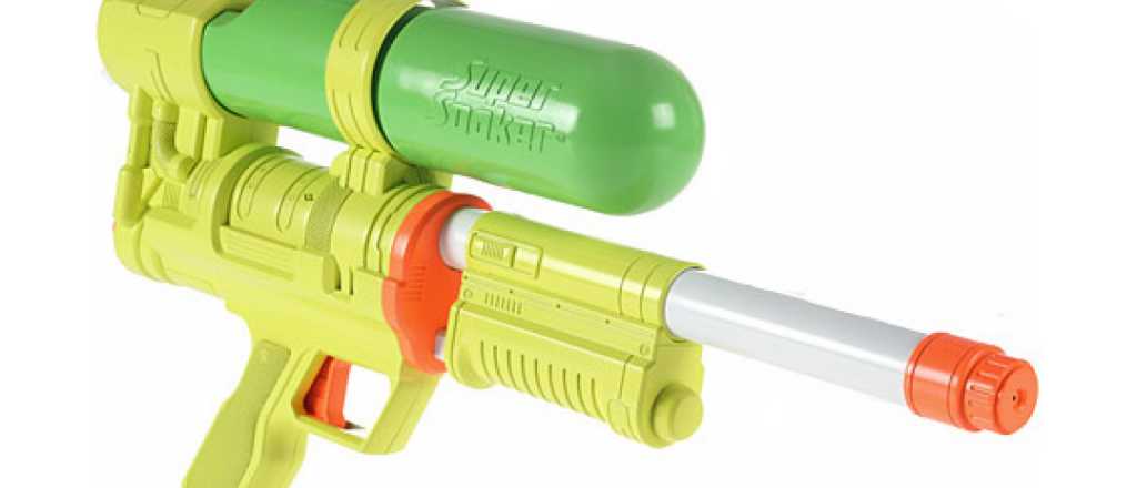 Inventaron la pistola de agua m&aacute;s poderosa del mundo
