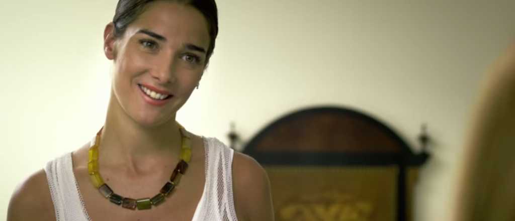 Juana Viale pos&oacute; con diminuta ropa interior en una selfie de espalda 