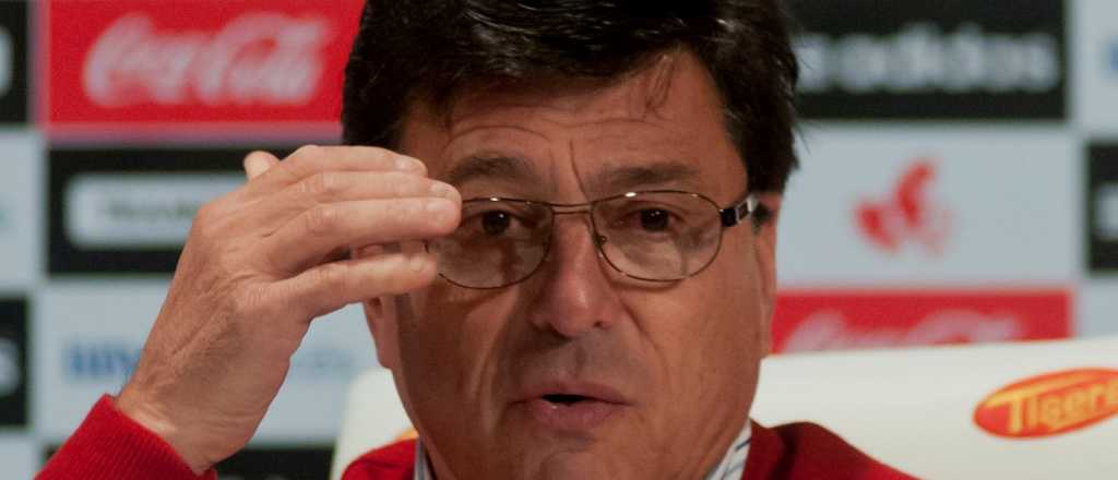 Una selección tienta a Passarella para volver a dirigir