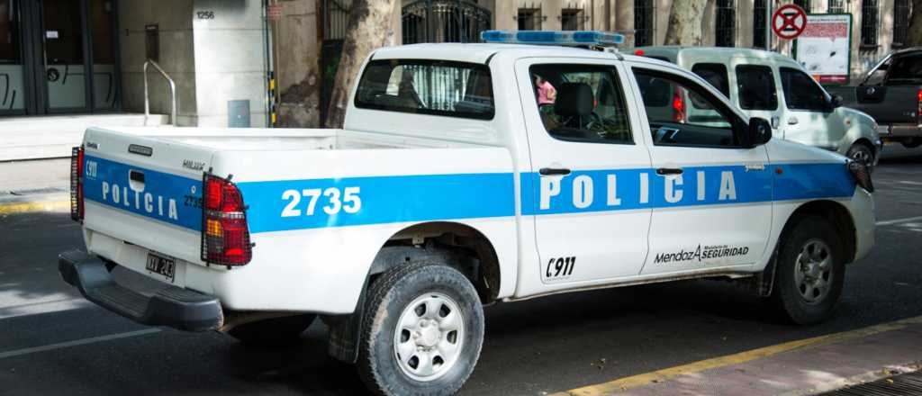Les roban un auto y dinero a vigiladores privados en Guaymallén